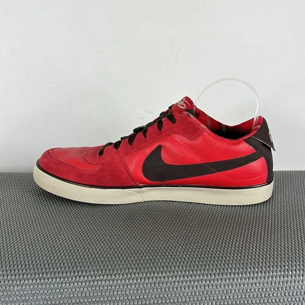 Nike red brown white 6.0 Mavrk athletic trainers sneakers men’s size 12_5